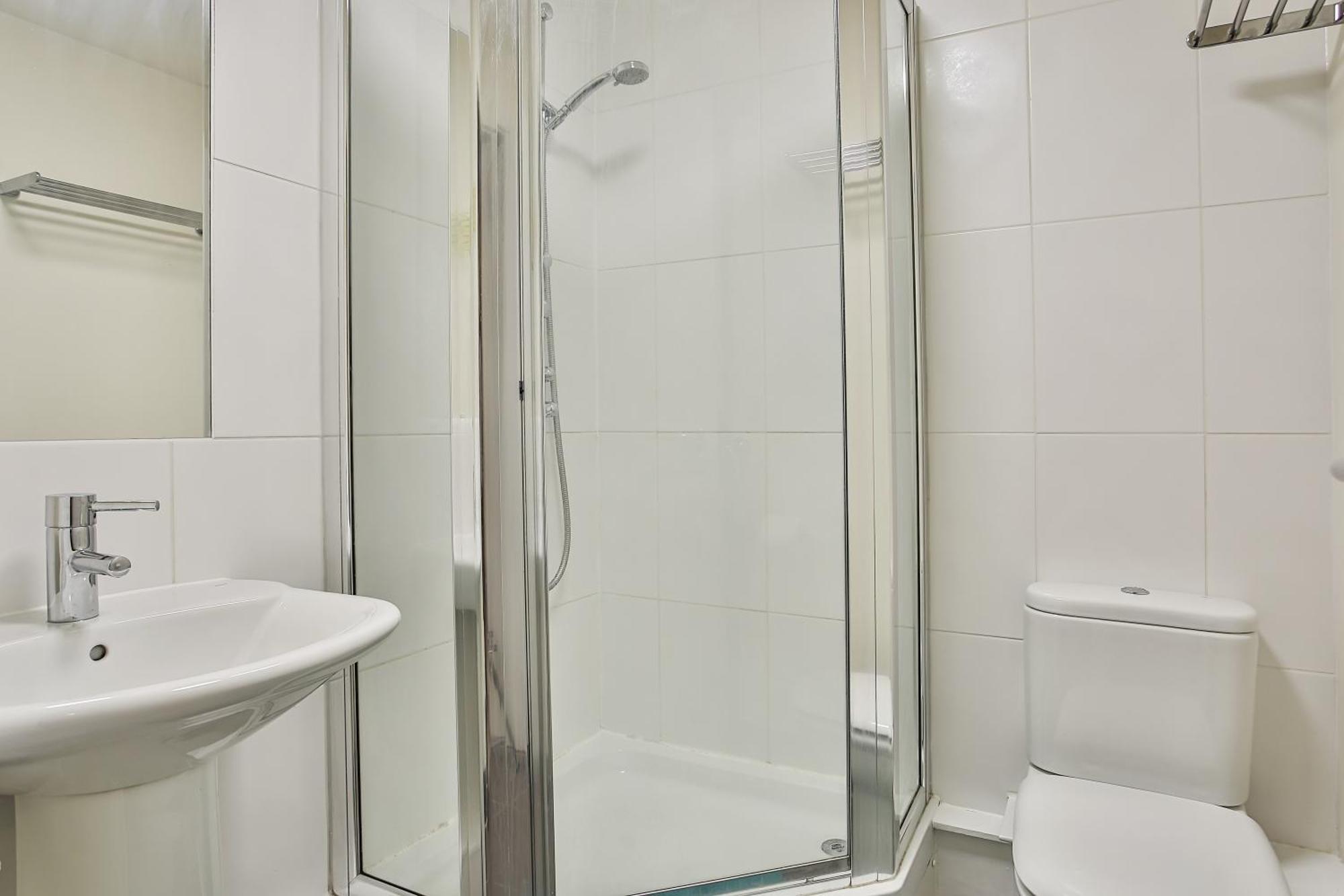 Skyview Apartment By Noknokstay - City Centre With Parking - Group, Family, Business Sheffield Dış mekan fotoğraf