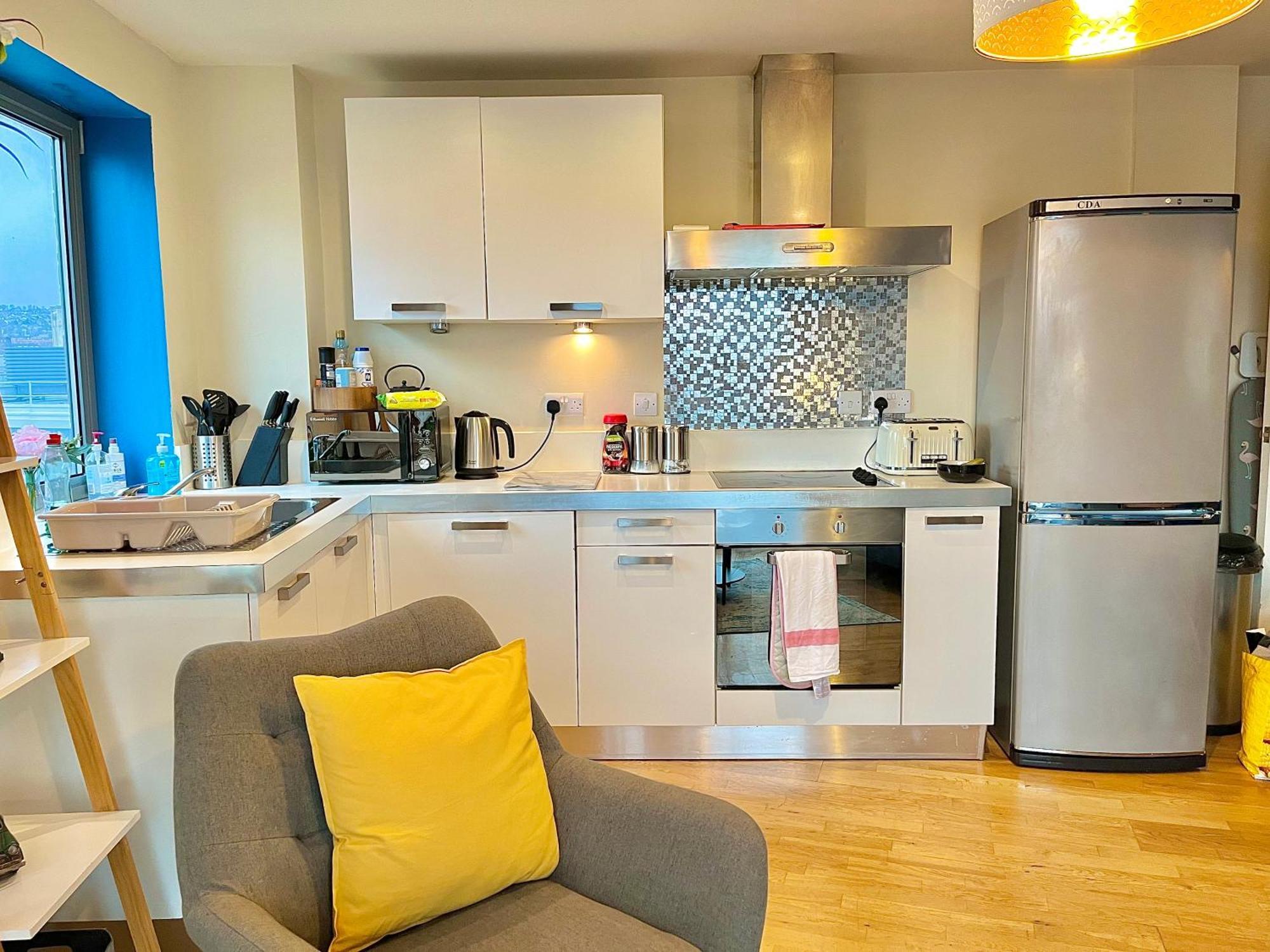 Skyview Apartment By Noknokstay - City Centre With Parking - Group, Family, Business Sheffield Dış mekan fotoğraf