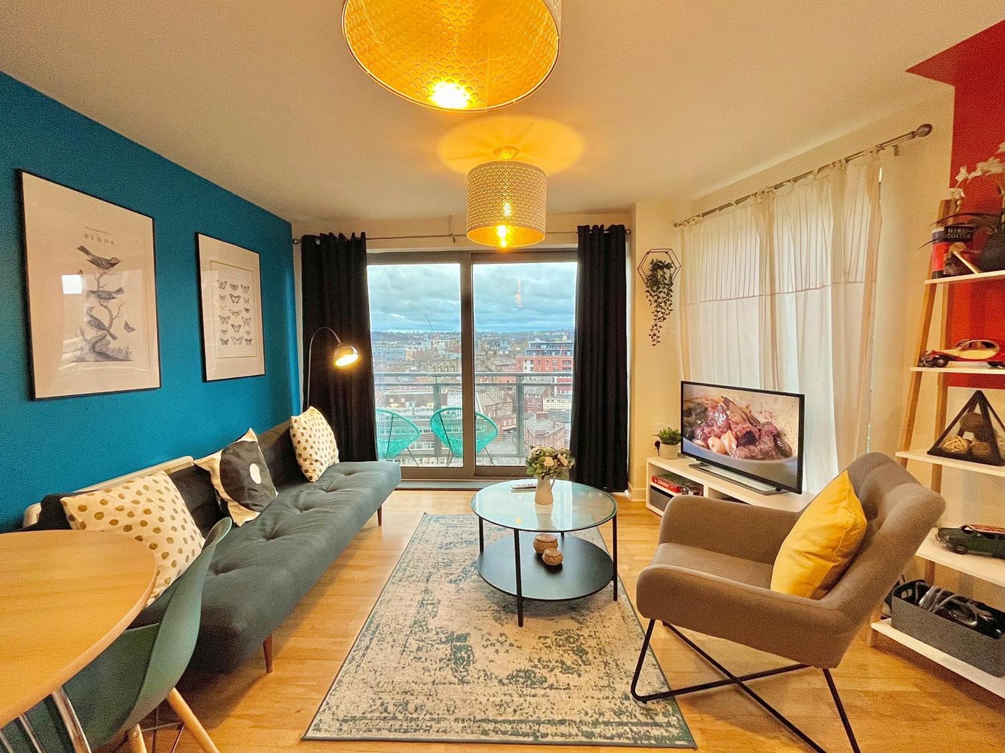 Skyview Apartment By Noknokstay - City Centre With Parking - Group, Family, Business Sheffield Dış mekan fotoğraf