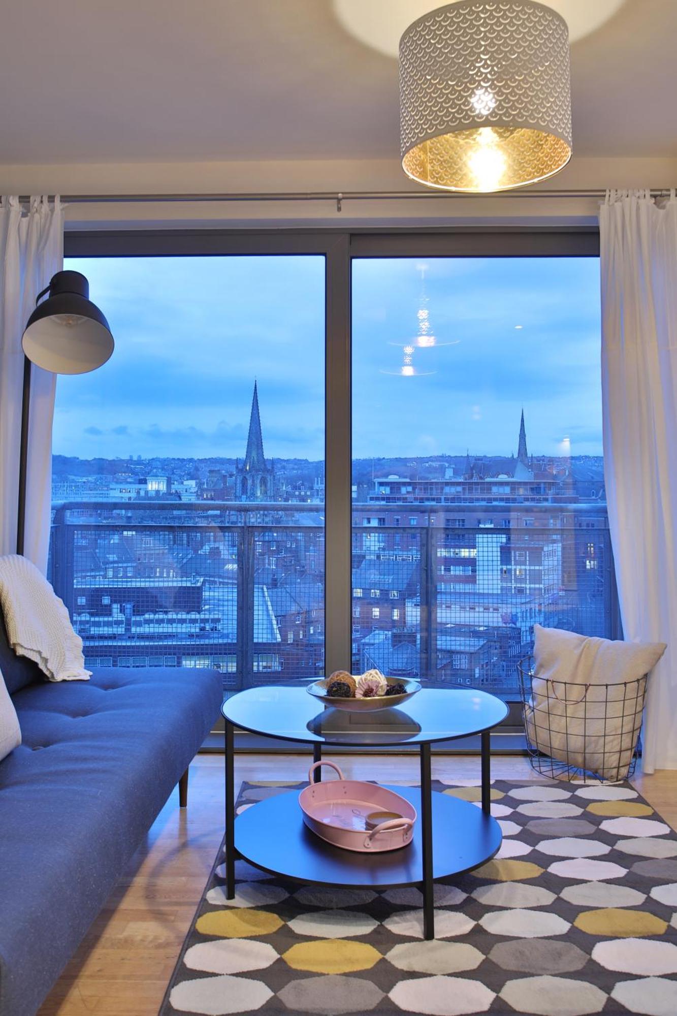 Skyview Apartment By Noknokstay - City Centre With Parking - Group, Family, Business Sheffield Dış mekan fotoğraf